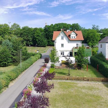 Hotel U Parku Hořovice Buitenkant foto
