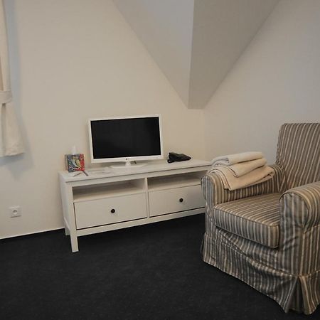 Hotel U Parku Hořovice Buitenkant foto
