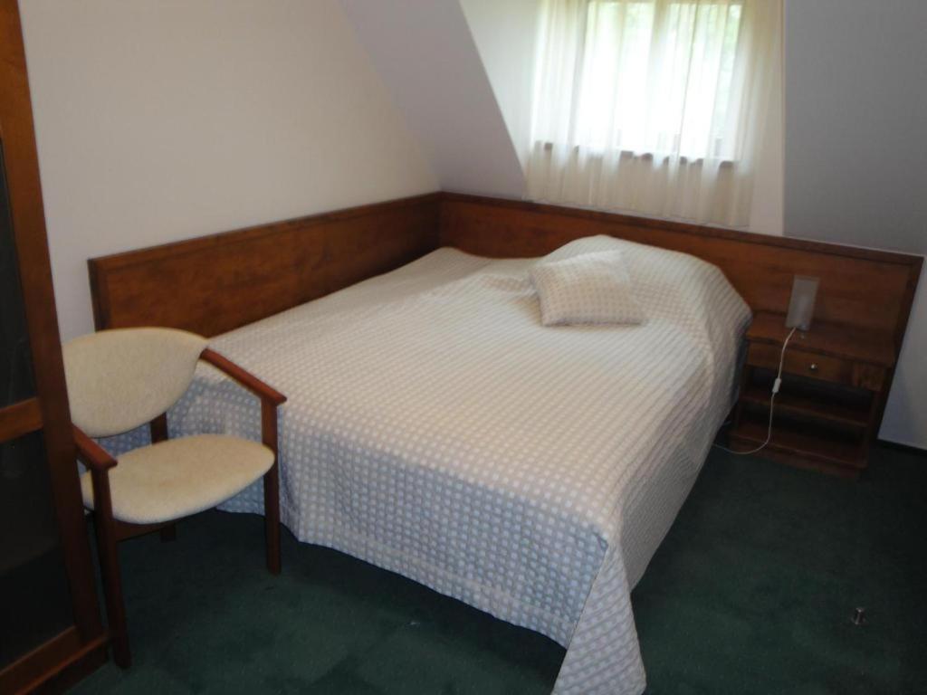 Hotel U Parku Hořovice Buitenkant foto