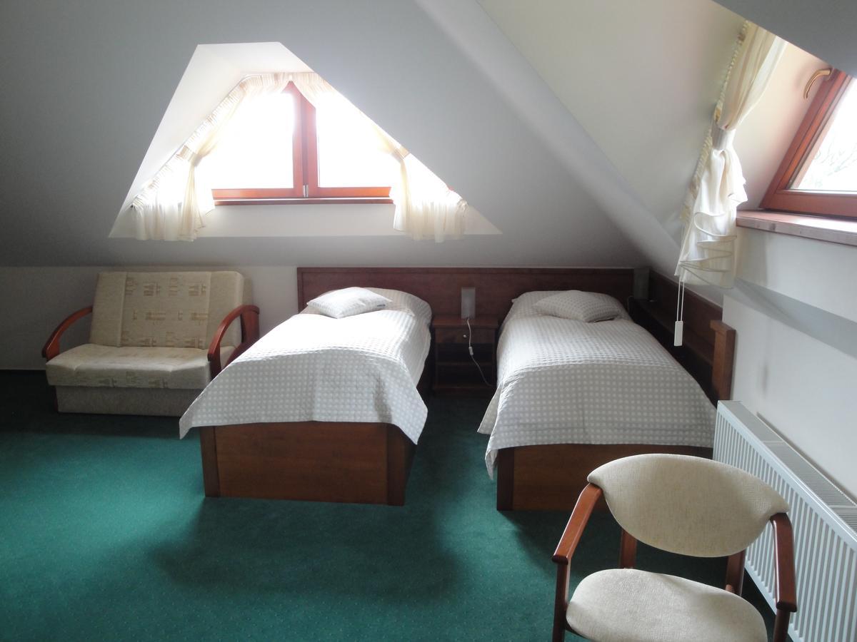 Hotel U Parku Hořovice Buitenkant foto